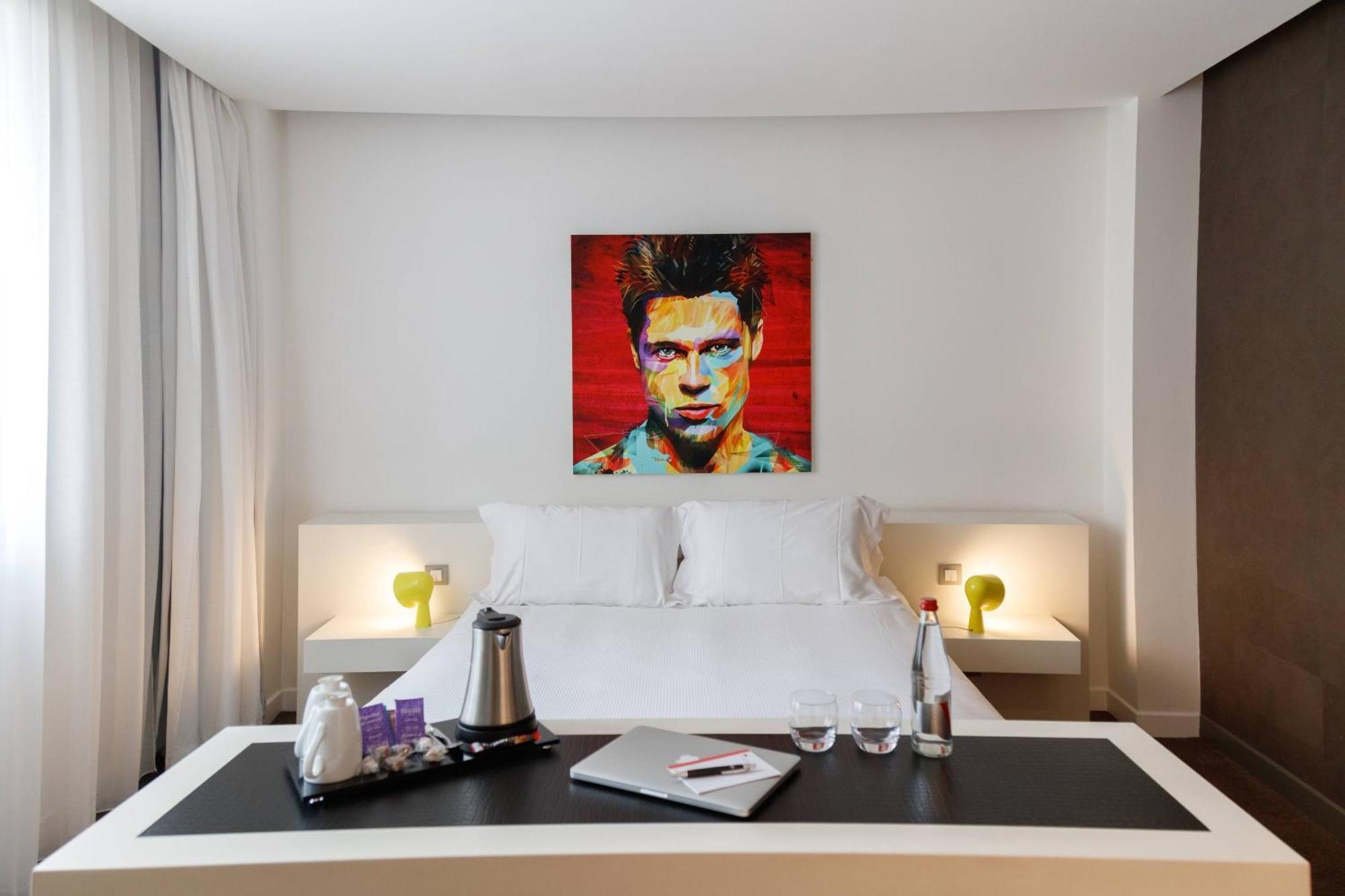 Hotel De Bourgtheroulde, Autograph Collection